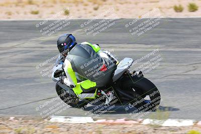 media/Oct-15-2022-TrackXperience (Sat) [[8f70b8b0be]]/Group 2/session 4 turn 1/